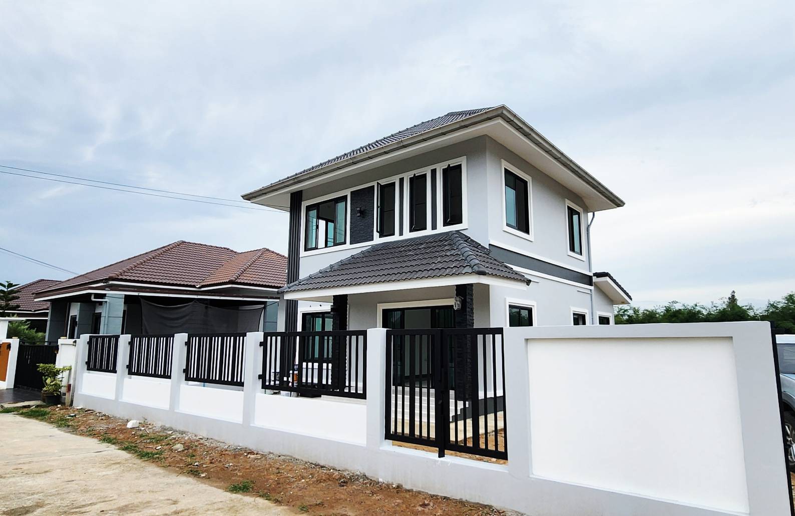 BNHOUSE Build